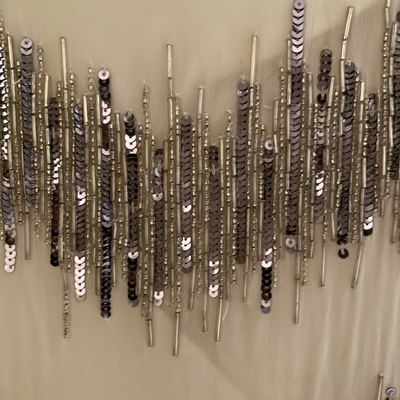 Alice & Olivia White Sequinned Dress, Size 0 - Picture 6 of 7